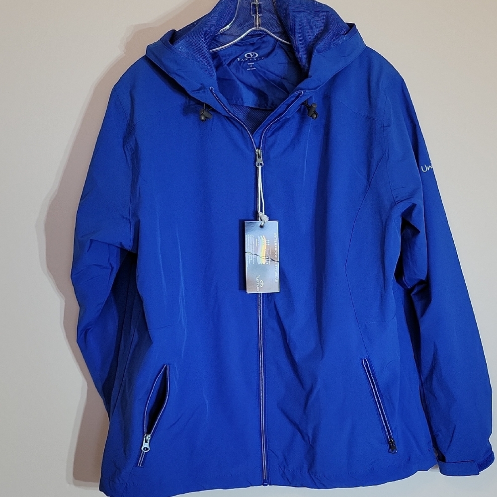Vantage Vibrant Blue Women's Jacket NWT SIZE Large Waterproof